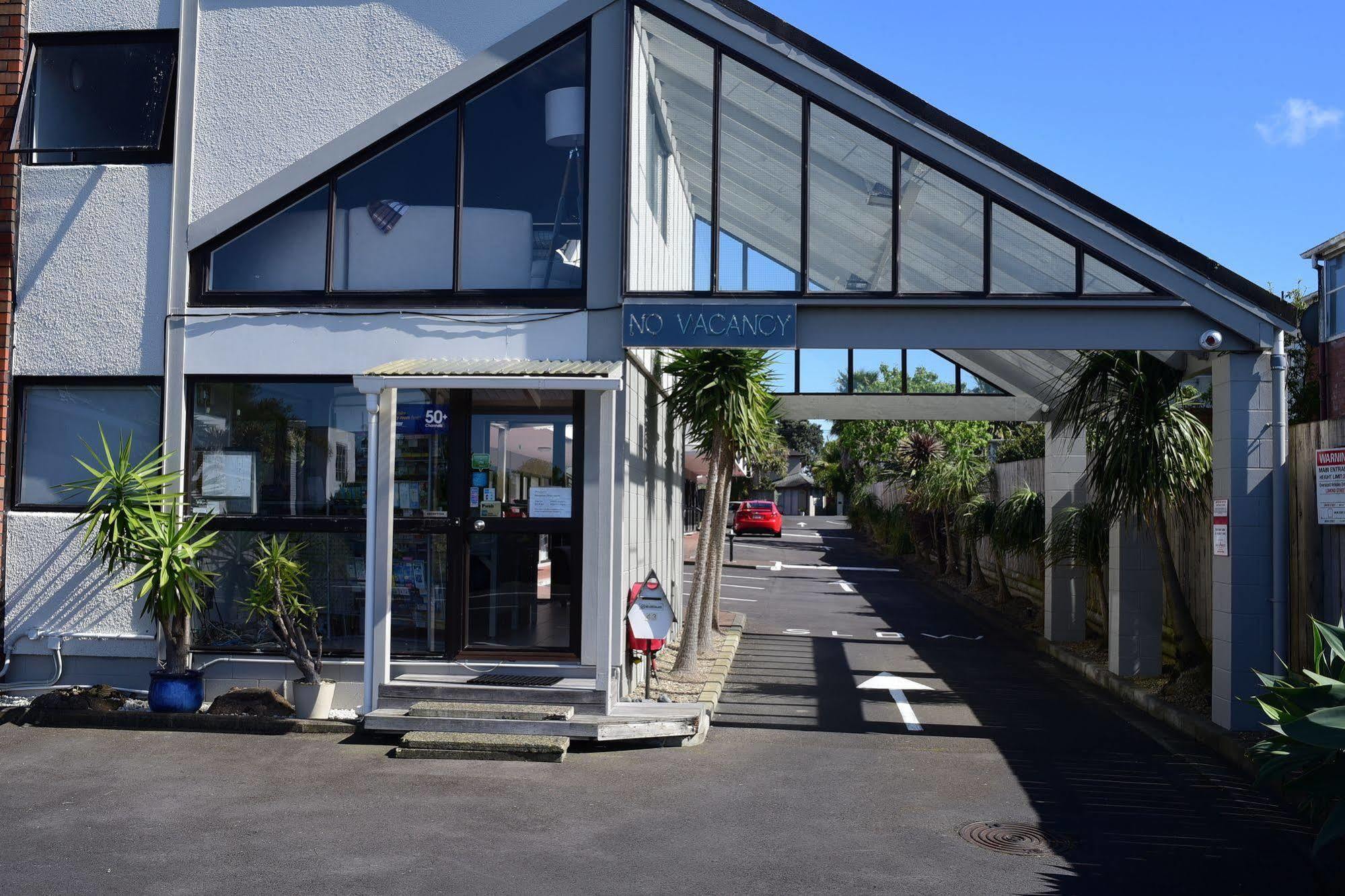 Anzac Court Motel Auckland Exterior photo