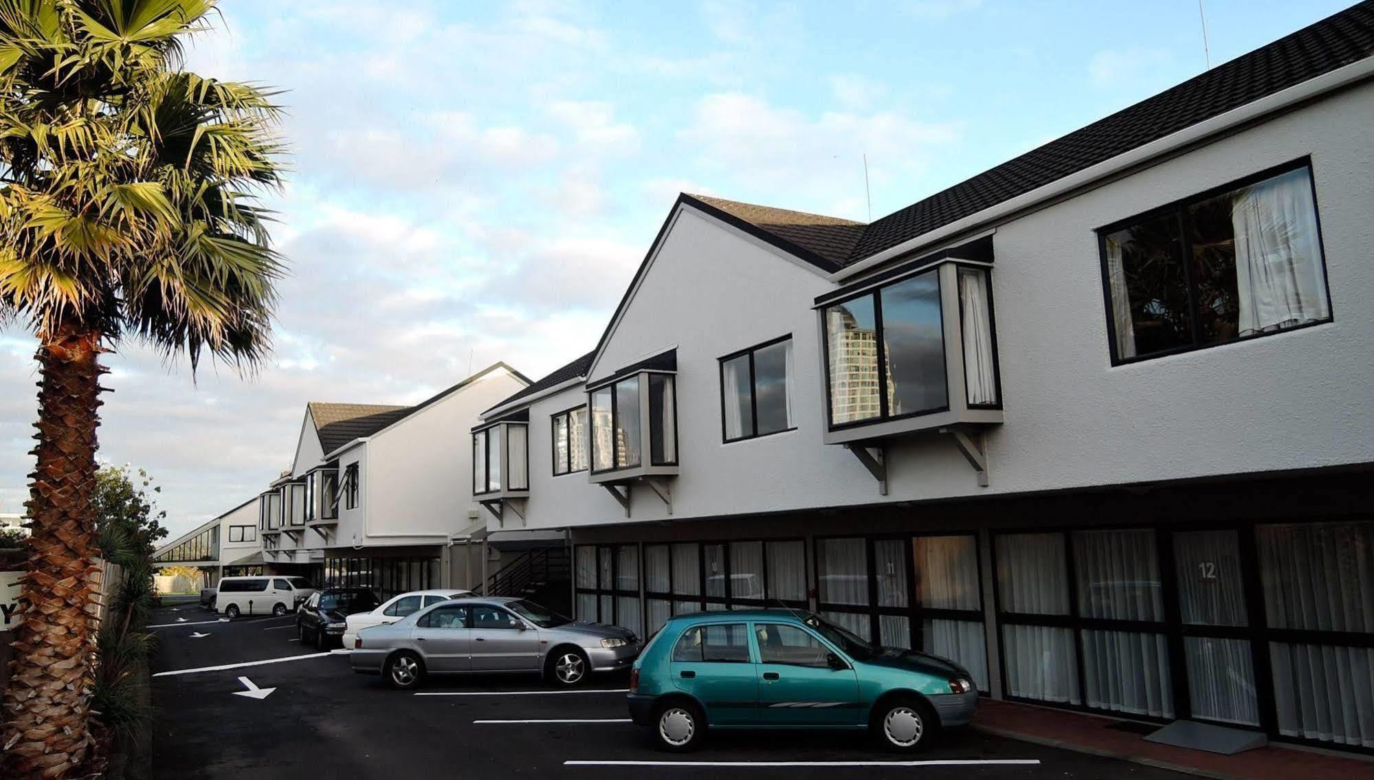 Anzac Court Motel Auckland Exterior photo